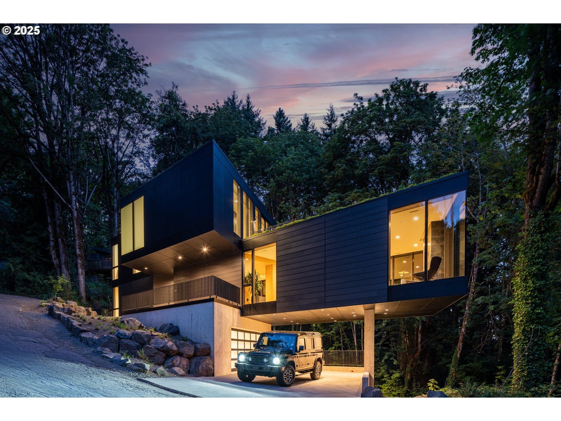 Nw Winston Dr, Portland, OR 97210
