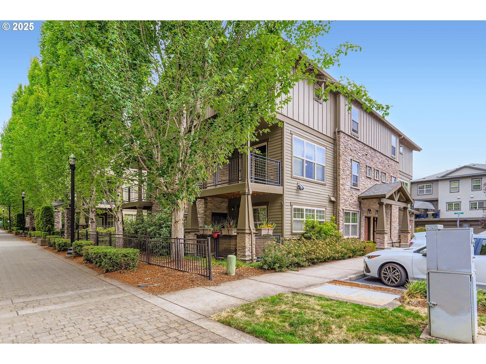 Ne Garswood Ln, Beaverton, OR 97006