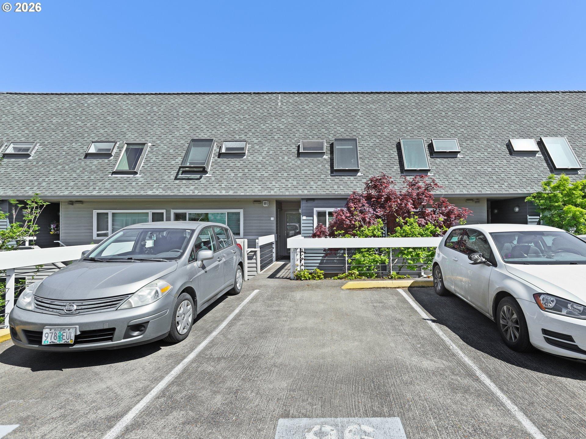 N Hayden Bay Dr, Portland, OR 97217