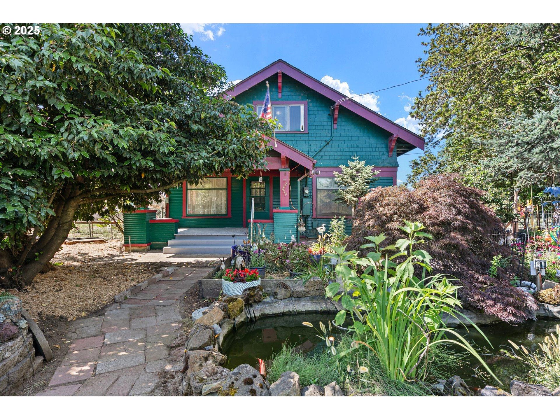 Royal Ave, Eugene, OR 97402