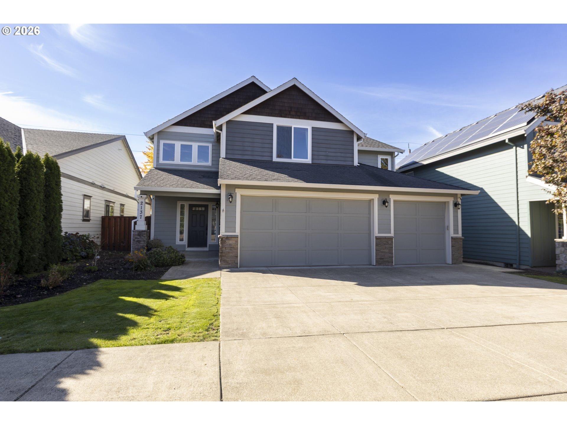 N Legacy Dr, Newberg, OR 97132