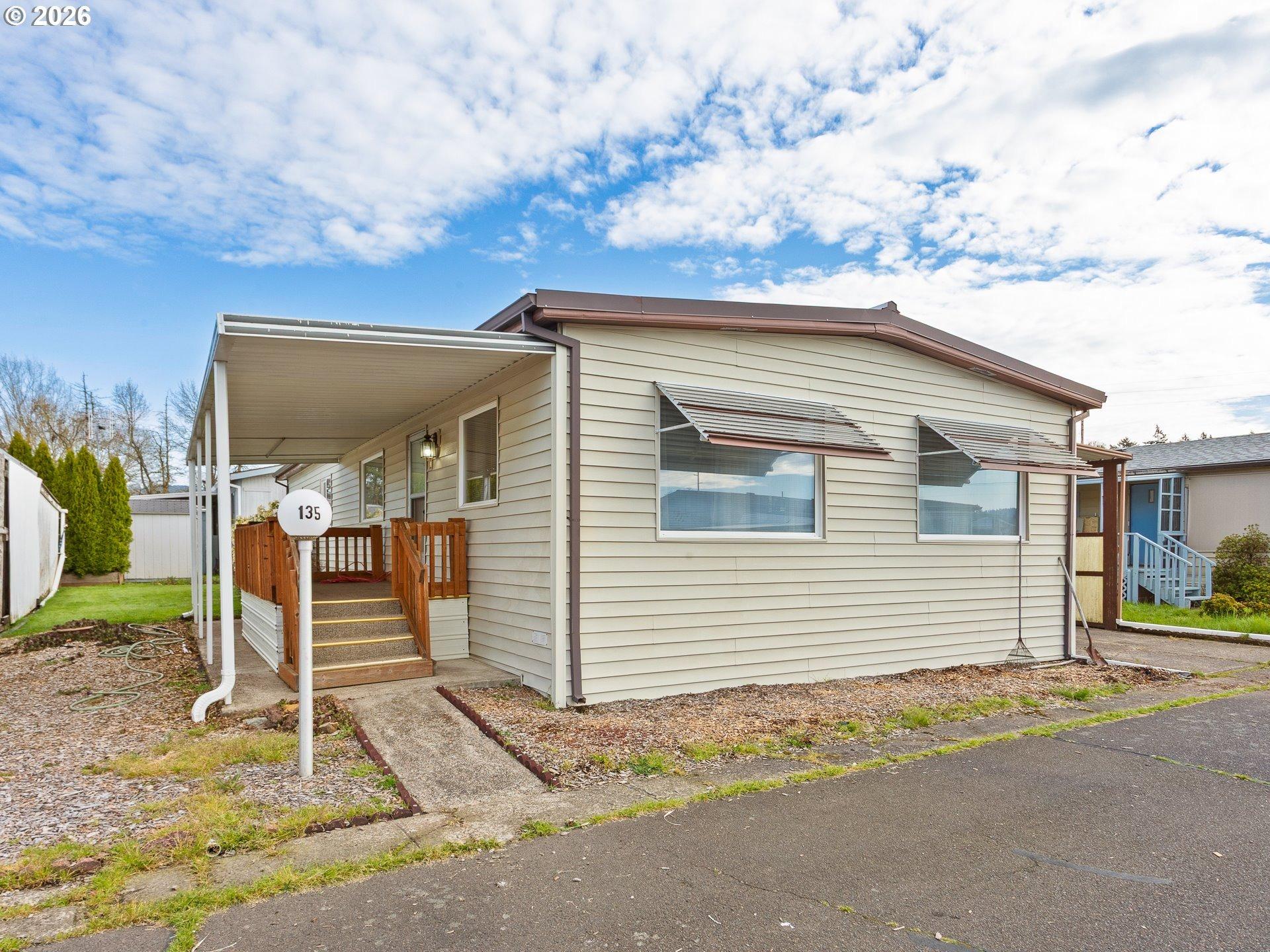 E 2nd St, Newberg, OR 97132