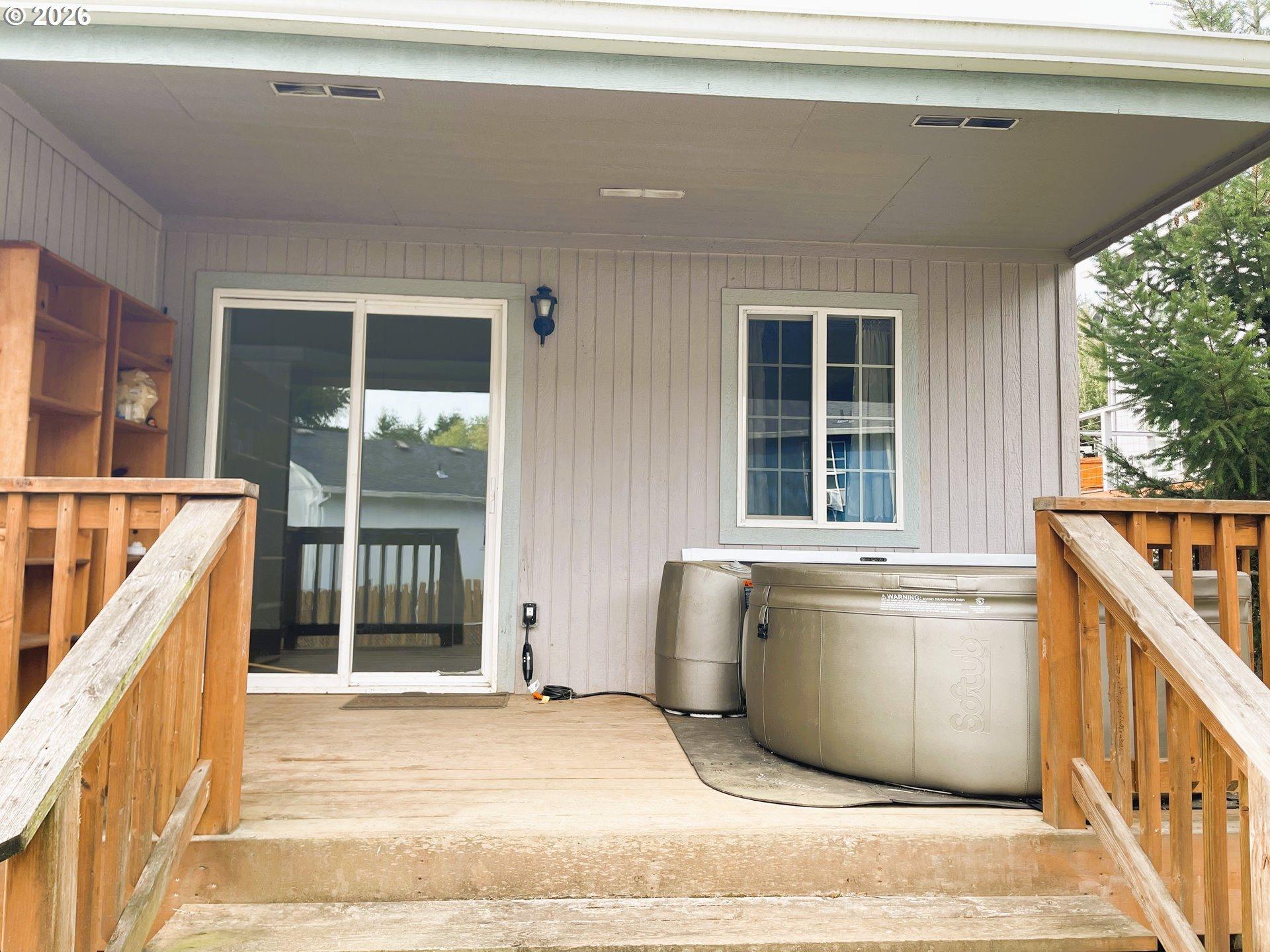 Sw Pioneer Ct, Willamina, OR 97396