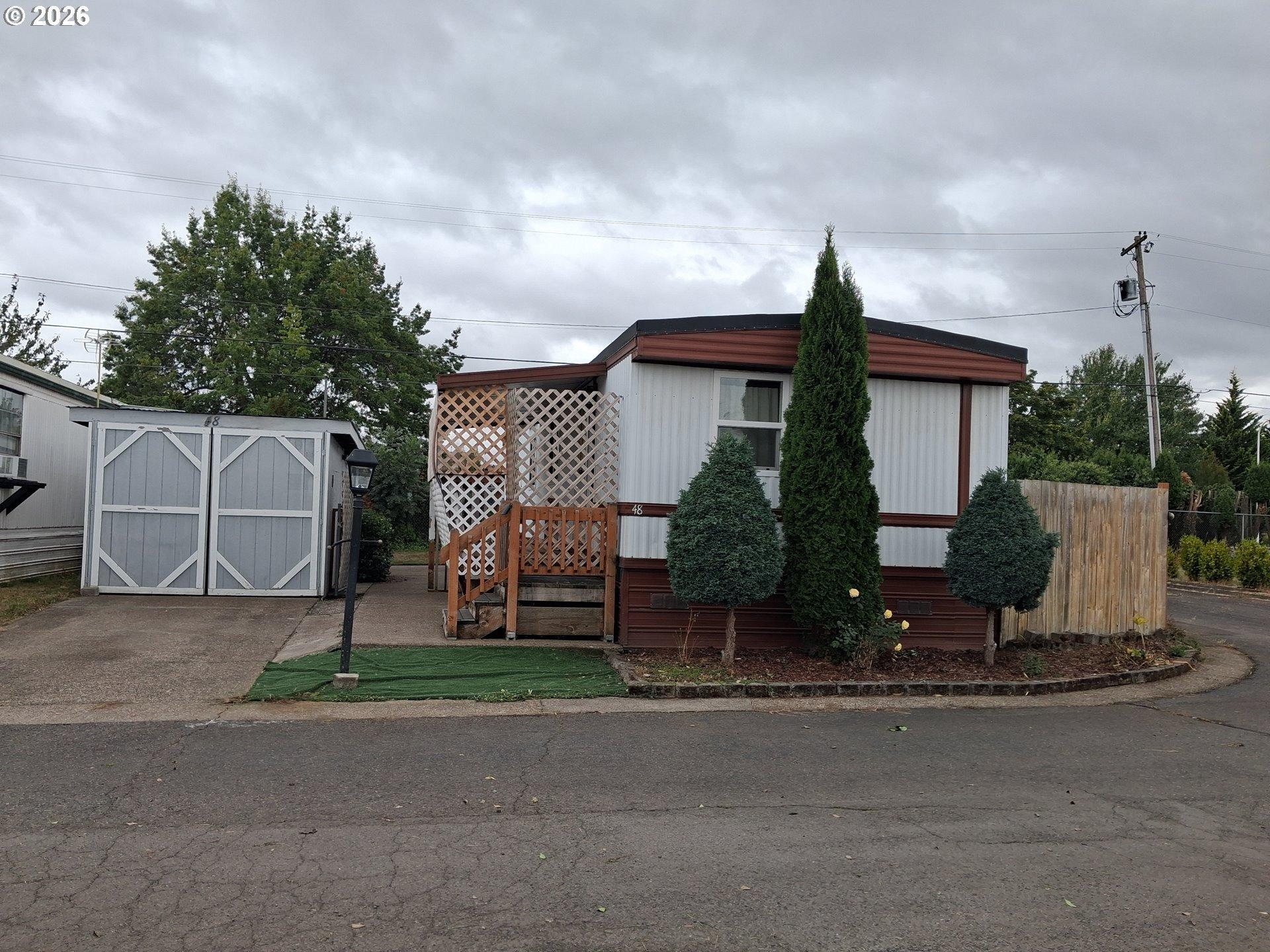 N Cascade Dr, Woodburn, OR 97071