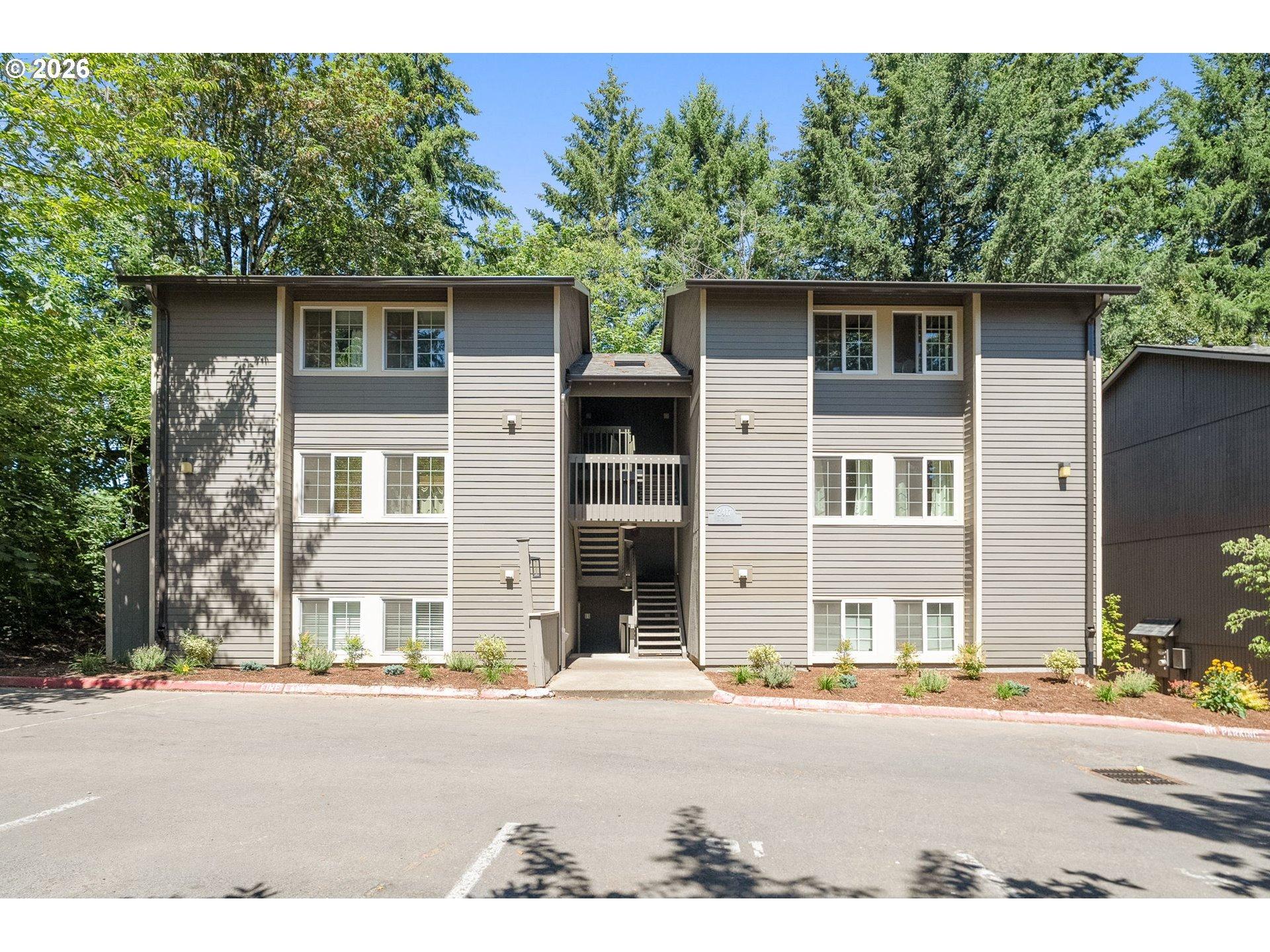 Sw Nebraska St, Portland, OR 97239
