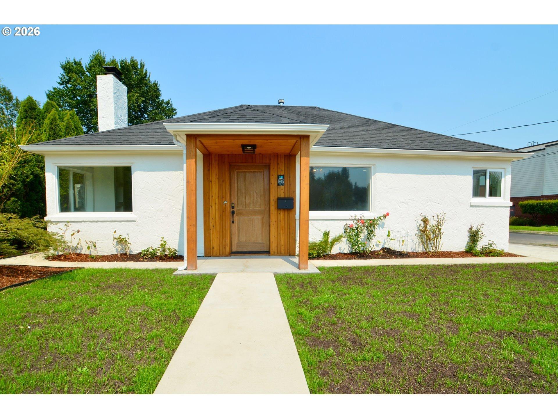 Sw 7th St, Beaverton, OR 97005