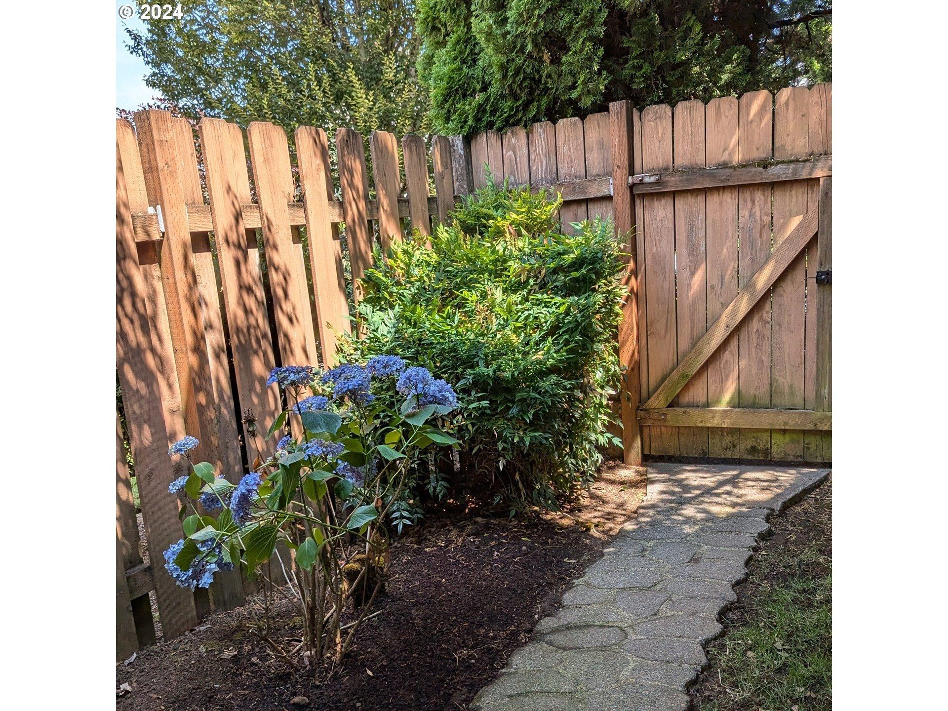 Ne 53rd Cir, Vancouver, WA 98661