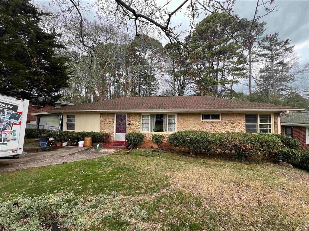 Mckenzie Dr, Decatur, GA 30032
