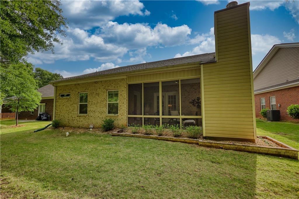 Leverett Cir, Covington, GA 30014