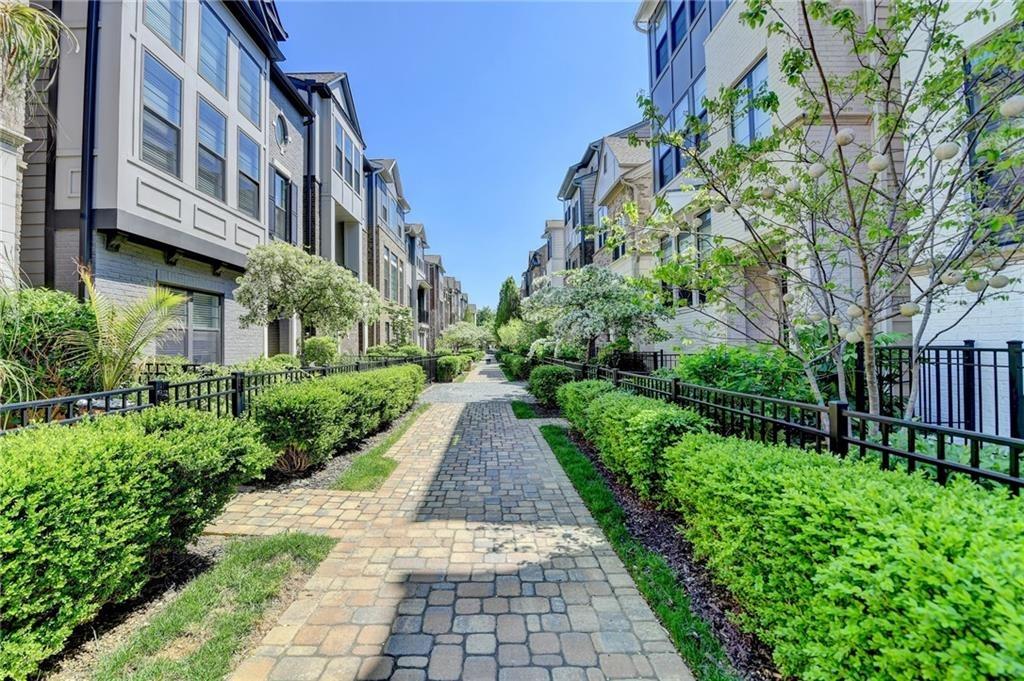 Broadview Pl Ne, Atlanta, GA 30324