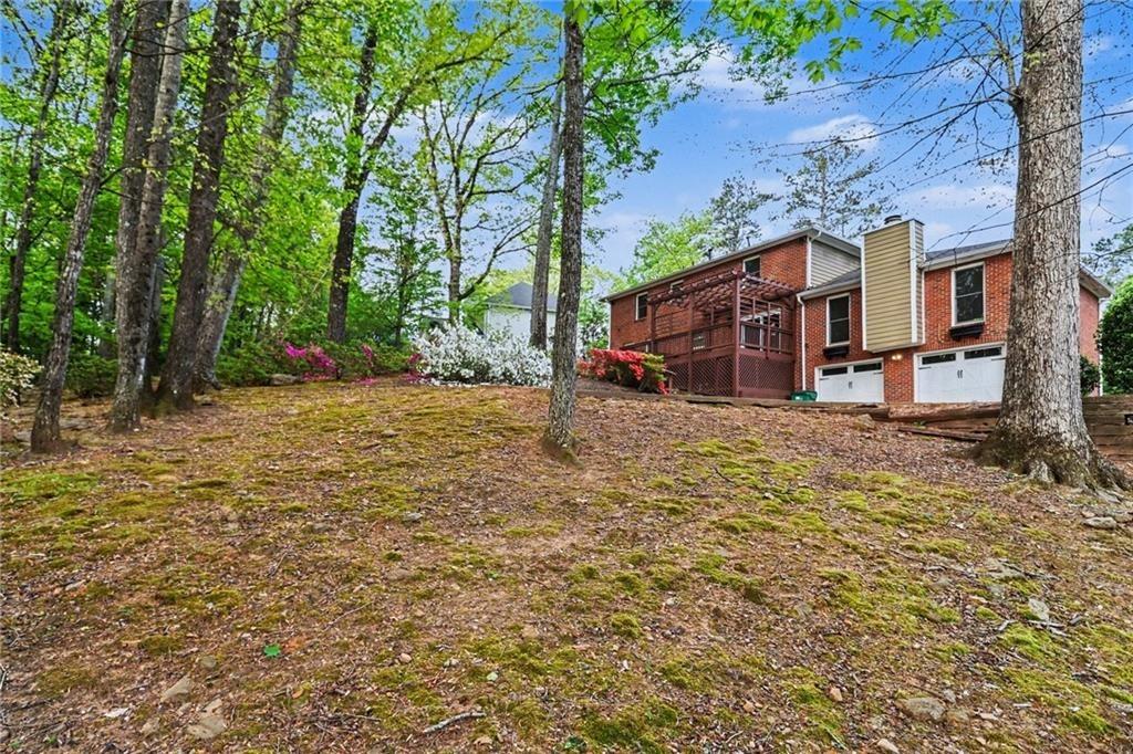 Marsh Glen Pt, Sandy Springs, GA 30328