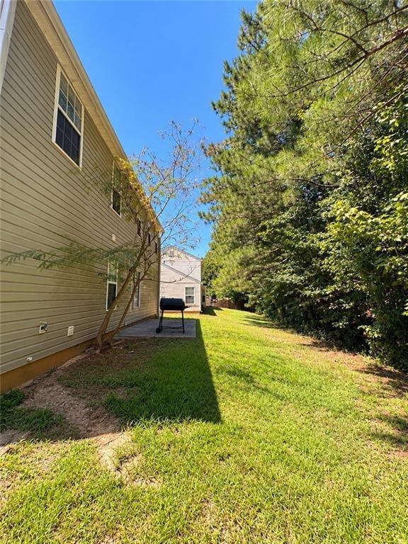 Burdett Ridge Ct, Atlanta, GA 30349