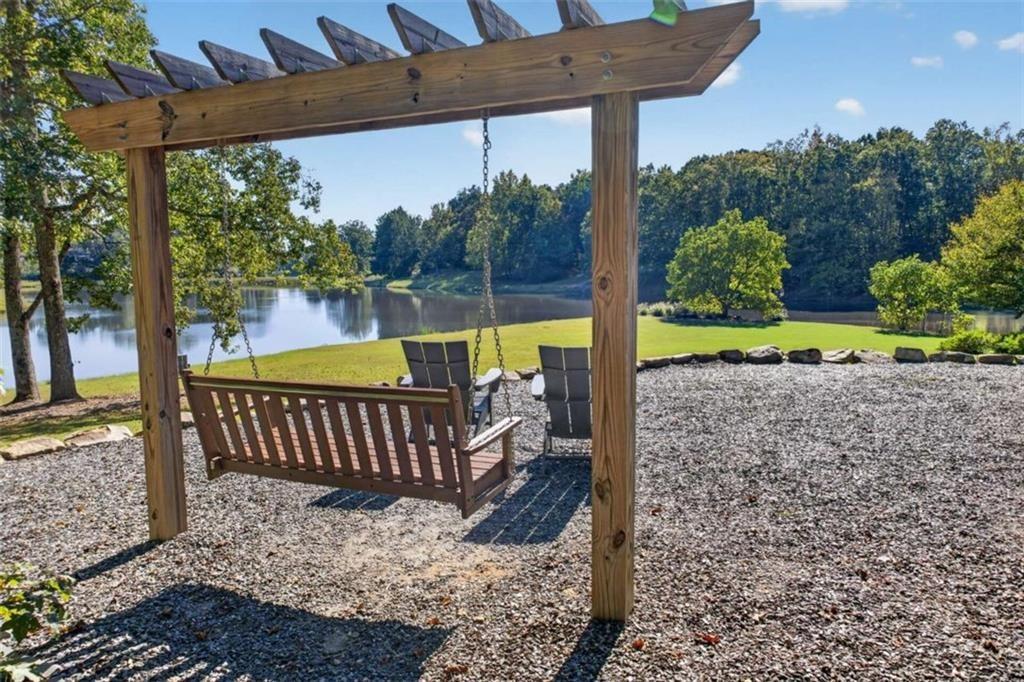 Redfish Way, Hoschton, GA 30548