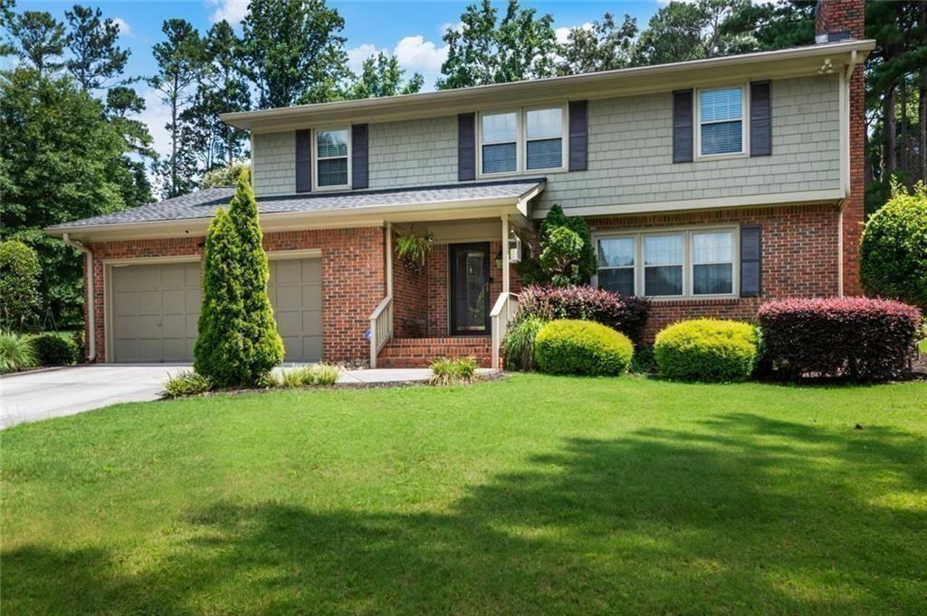 Shannon Green Cir Sw, Mableton, GA 30126