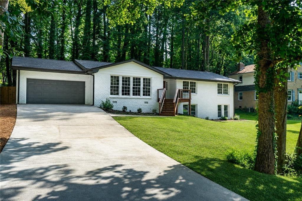 Hickory Ridge Rd Sw, Lilburn, GA 30047