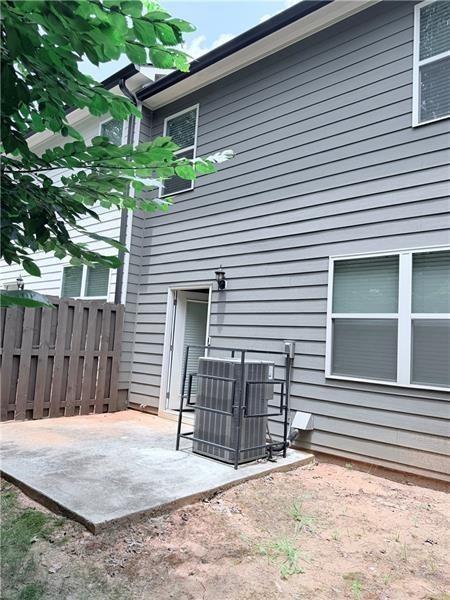 Meadowstone Ln Sw, Atlanta, GA 30331