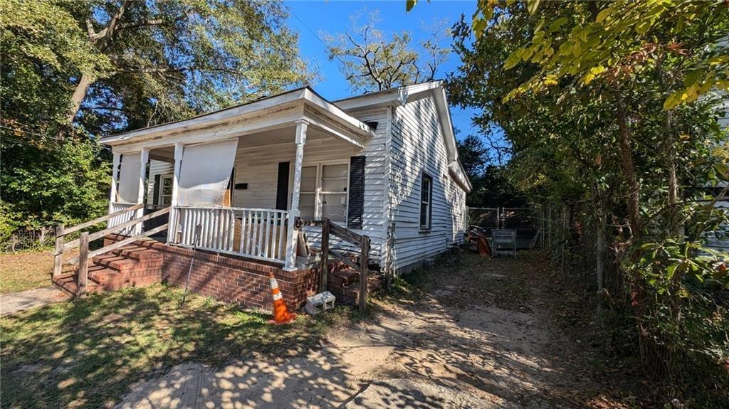 Forest Ave, Macon, GA 31201
