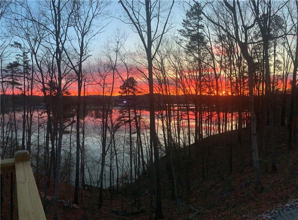 Edgewater Dr, Gainesville, GA 30501