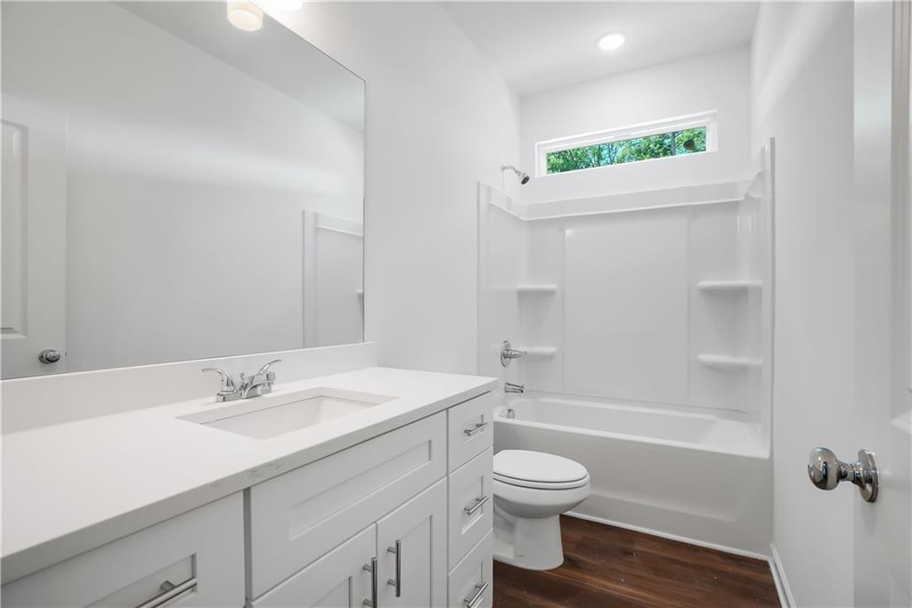 Gifford St, Scottdale, GA 30079