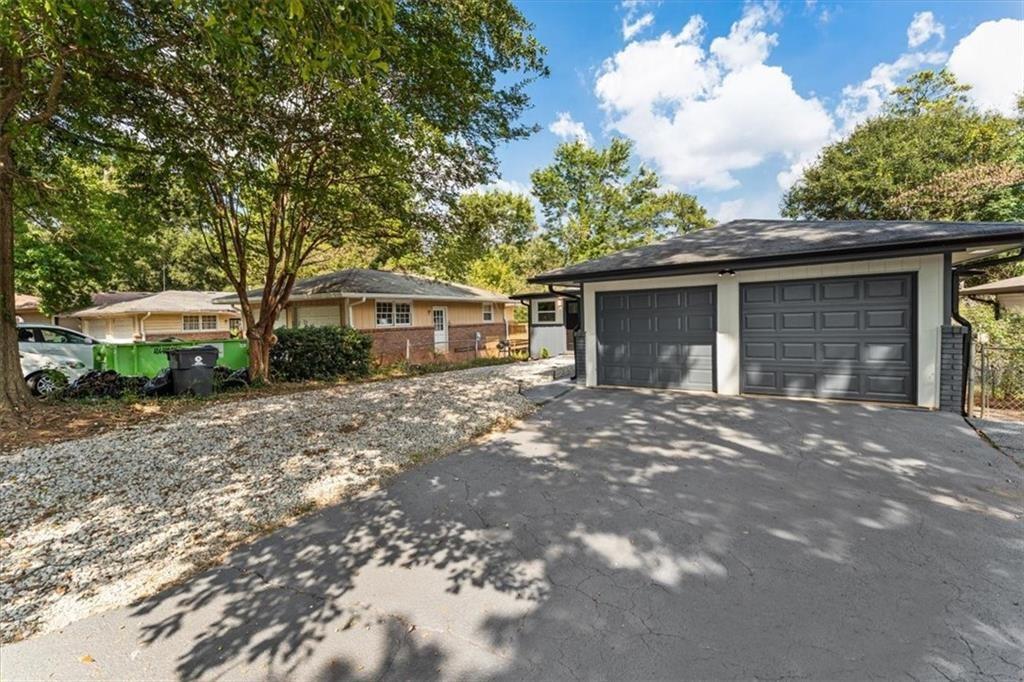 Lakemont Pl Sw, Marietta, GA 30060