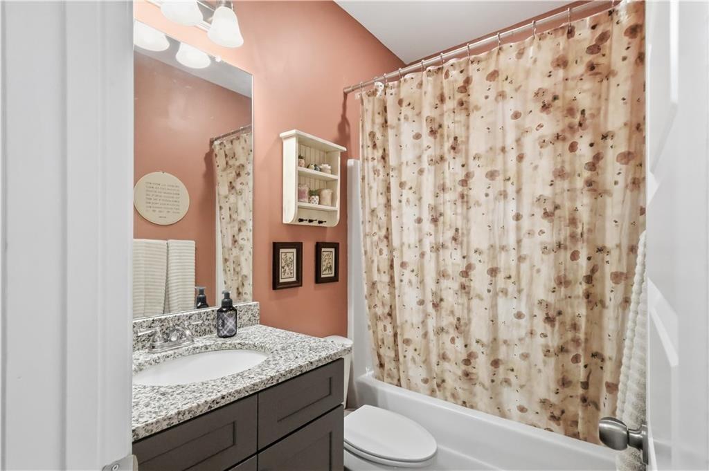 Eva Way Ne, Cartersville, GA 30121