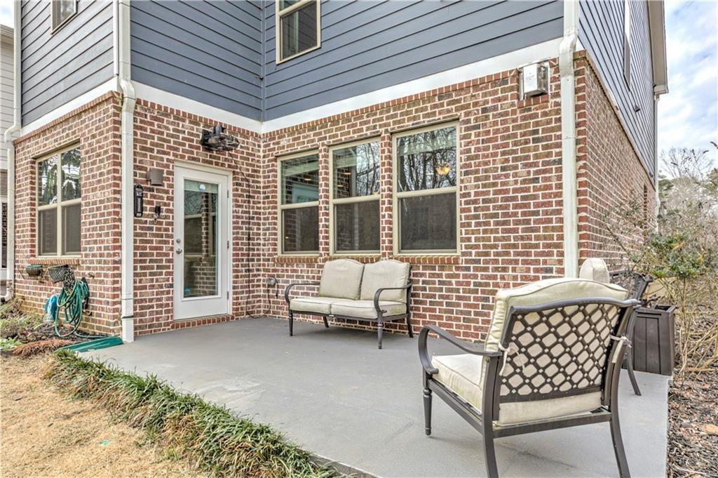 Jonquil Spring Rd, Woodstock, GA 30188