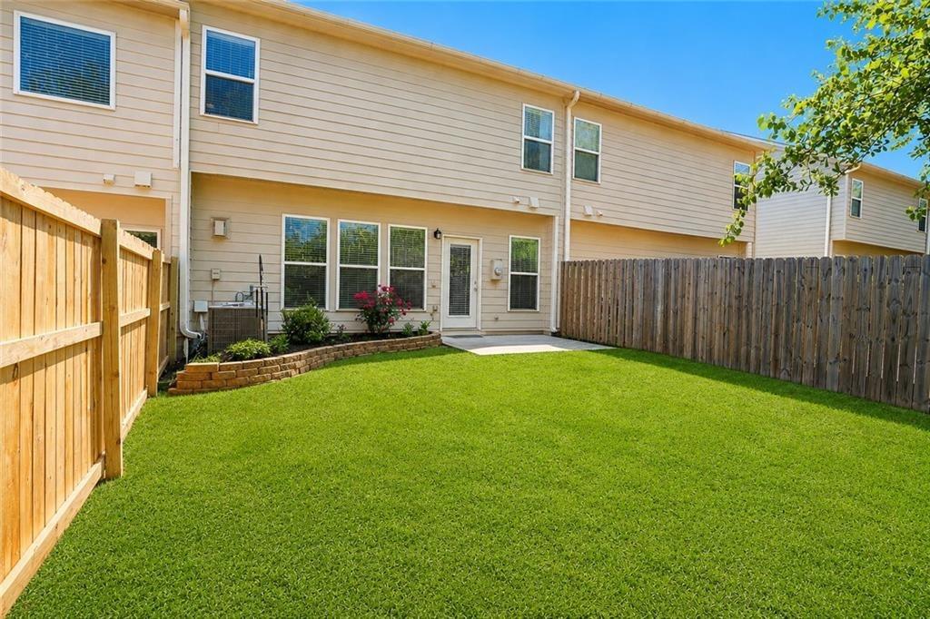 Faircrest Ln, Alpharetta, GA 30004
