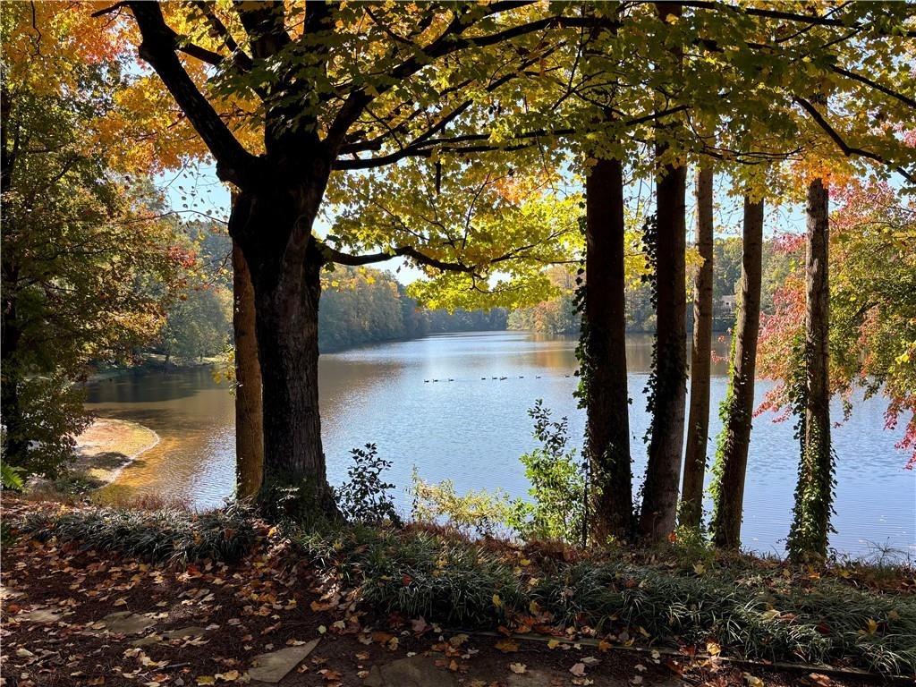 Northlake Ct Ne, Atlanta, GA 30345