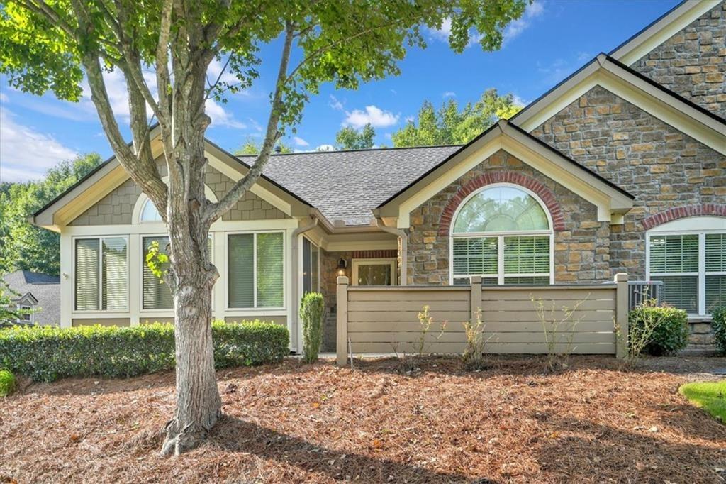 Stone Village Cir Nw, Kennesaw, GA 30152
