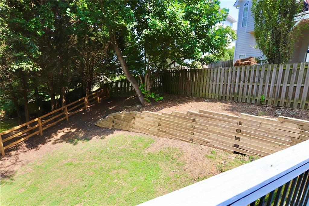 Vinings Place Dr Se, Mableton, GA 30126