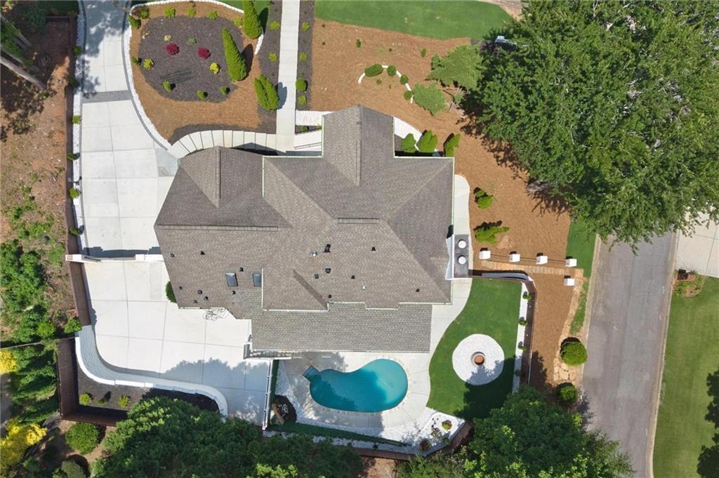 Bedford Oaks Dr, Marietta, GA 30068