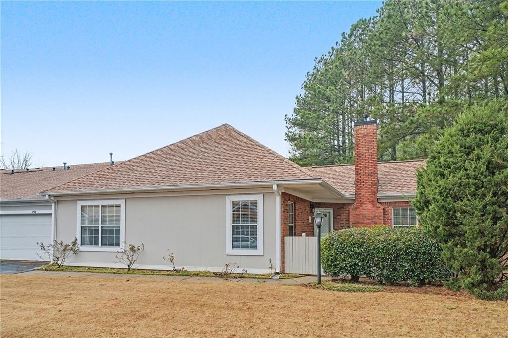 Vineyards Lake Cir Nw, Kennesaw, GA 30144