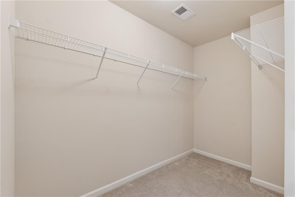 Shoals Park Dr, Decatur, GA 30034
