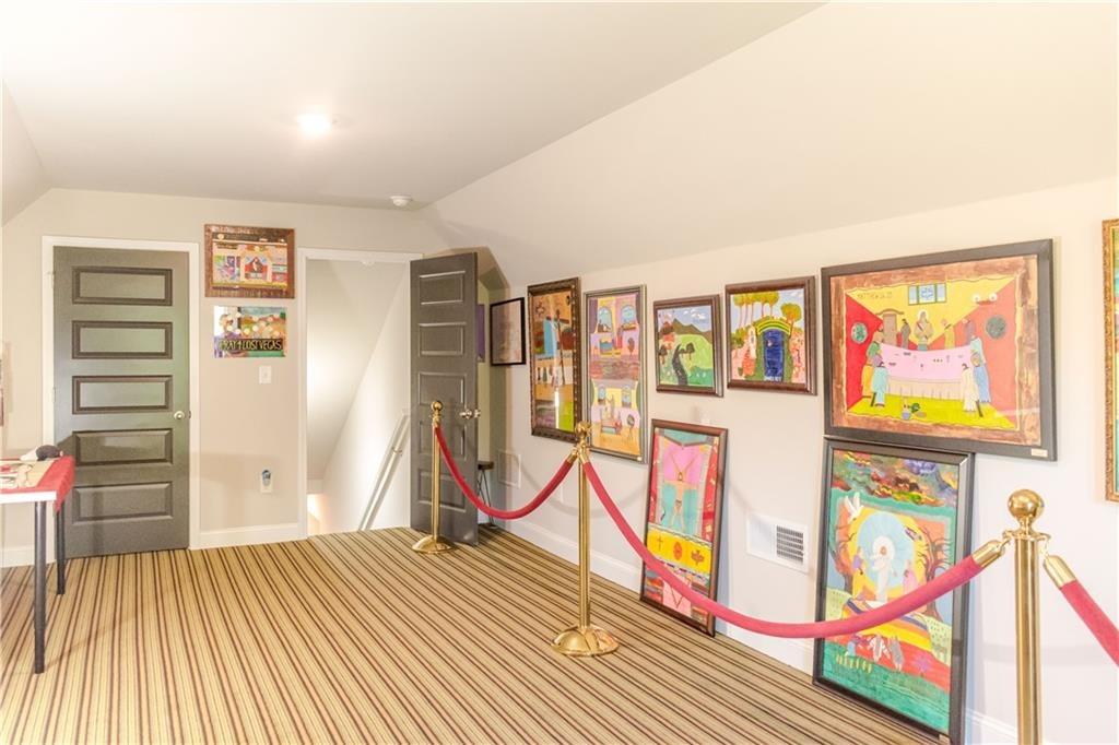 Sourwood Dr, Mansfield, GA 30055