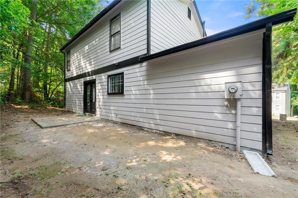 Woodcrest Manor Dr, Stone Mountain, GA 30083