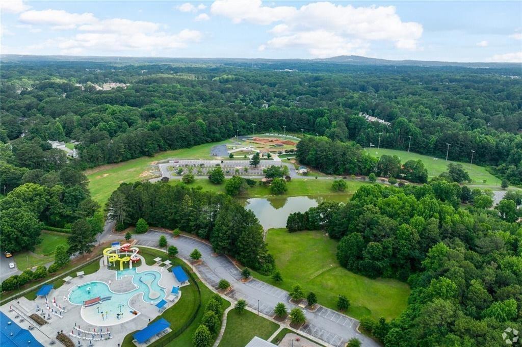 Carlos Ct, Powder Springs, GA 30127