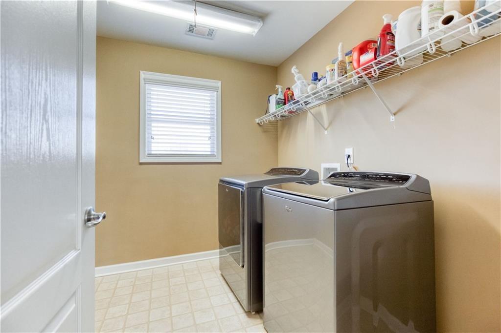 White Columns Dr, Monroe, GA 30656