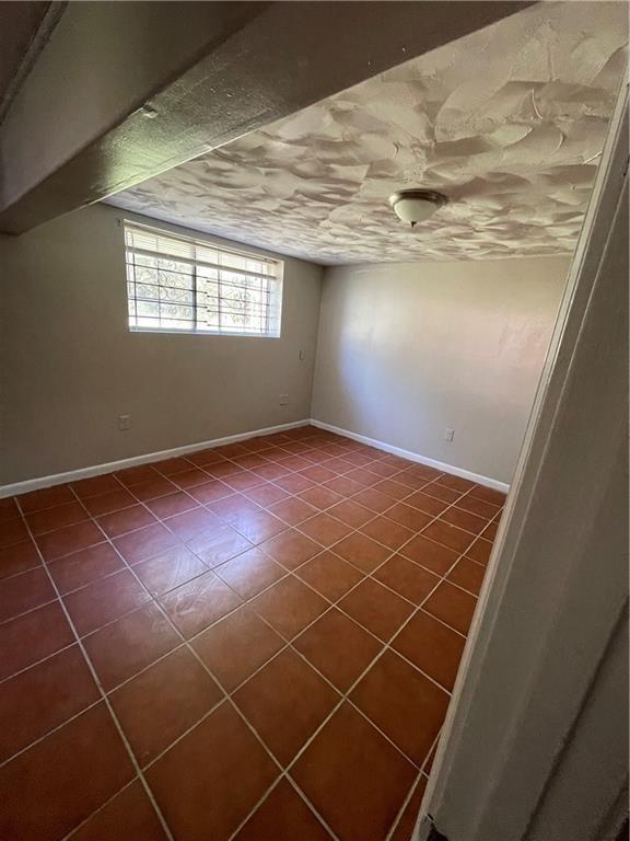 Bimini Ln, Forest Park, GA 30297