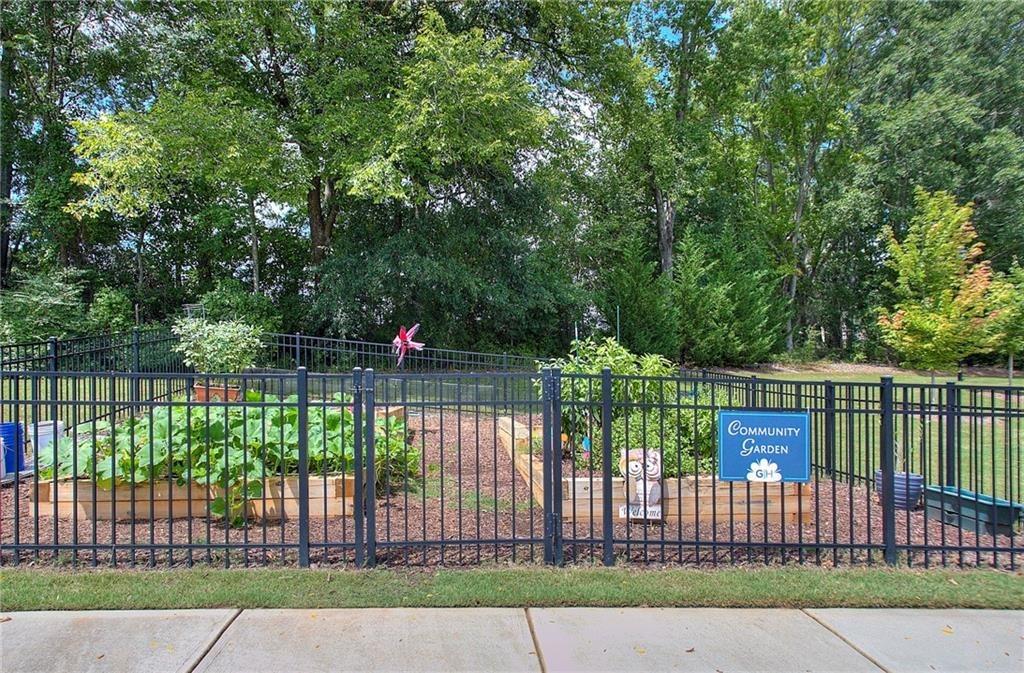 High Shoal Dr, Monroe, GA 30655