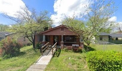 Adams Ave, Macon, GA 31206