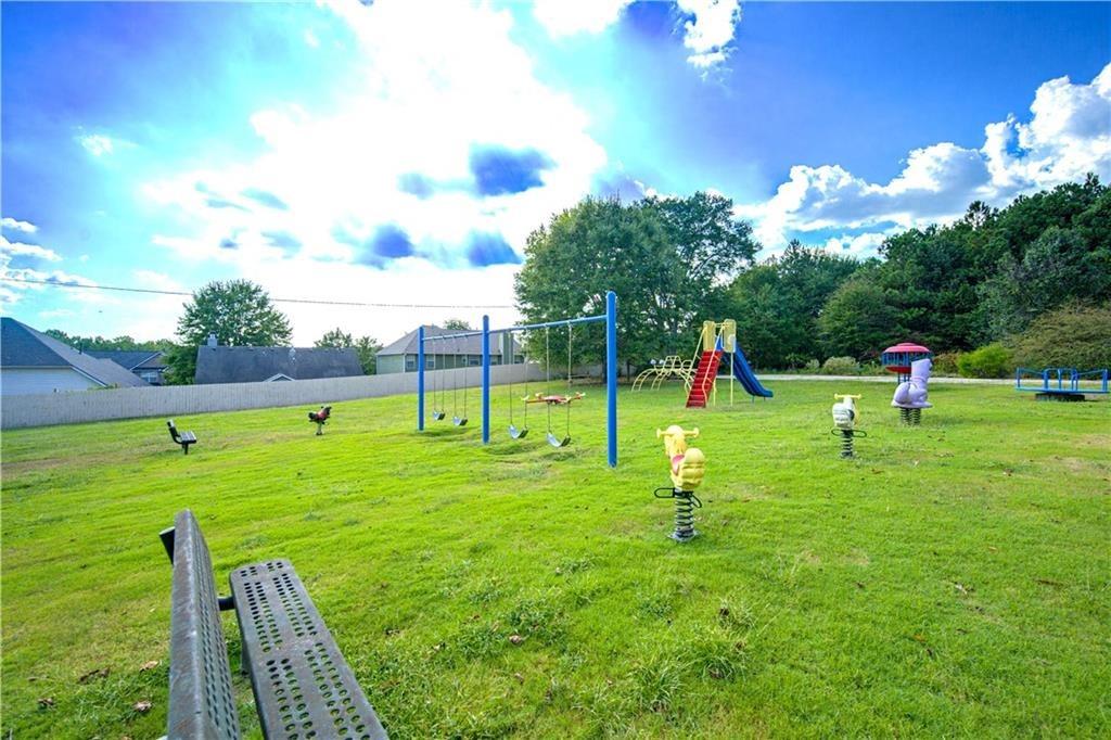Tulip Petal Rd, Auburn, GA 30011