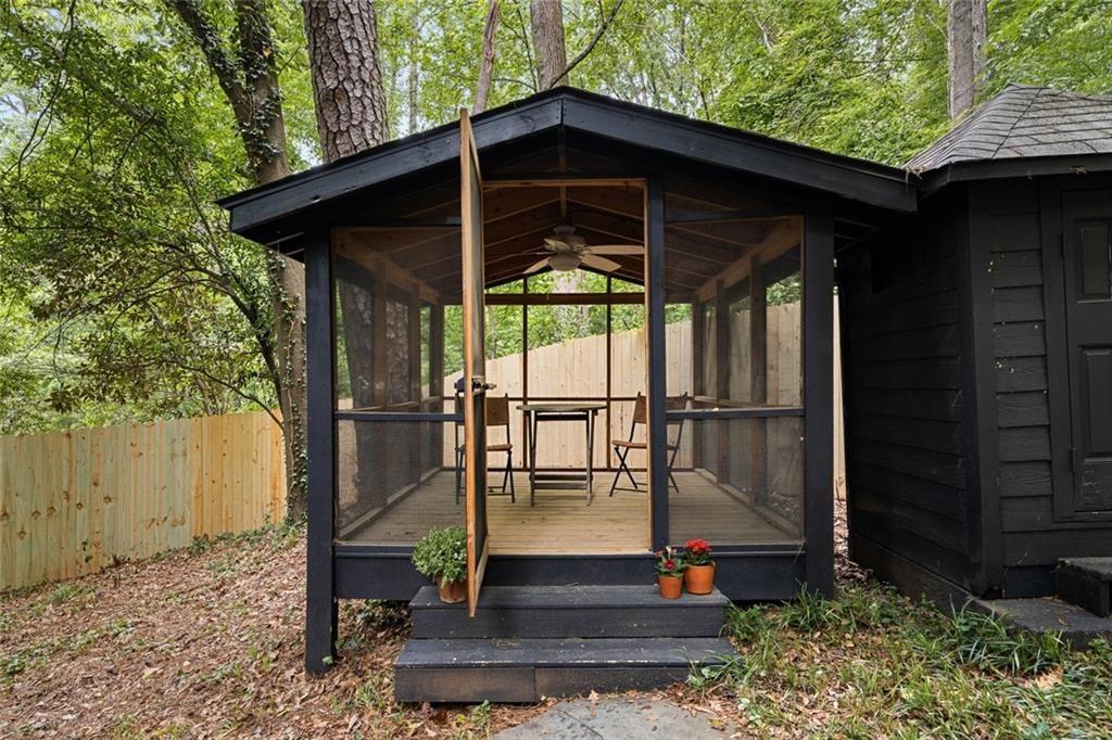 Barton Woods Rd Ne, Atlanta, GA 30307