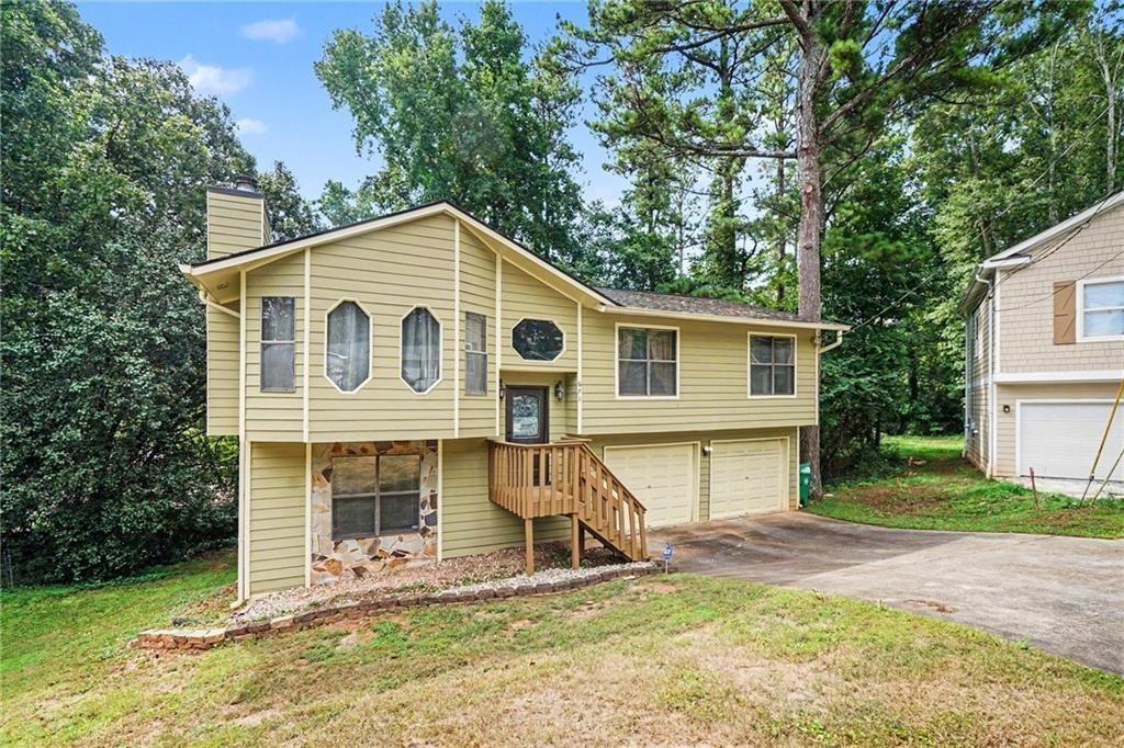 Pepperwood Trl, Stone Mountain, GA 30087