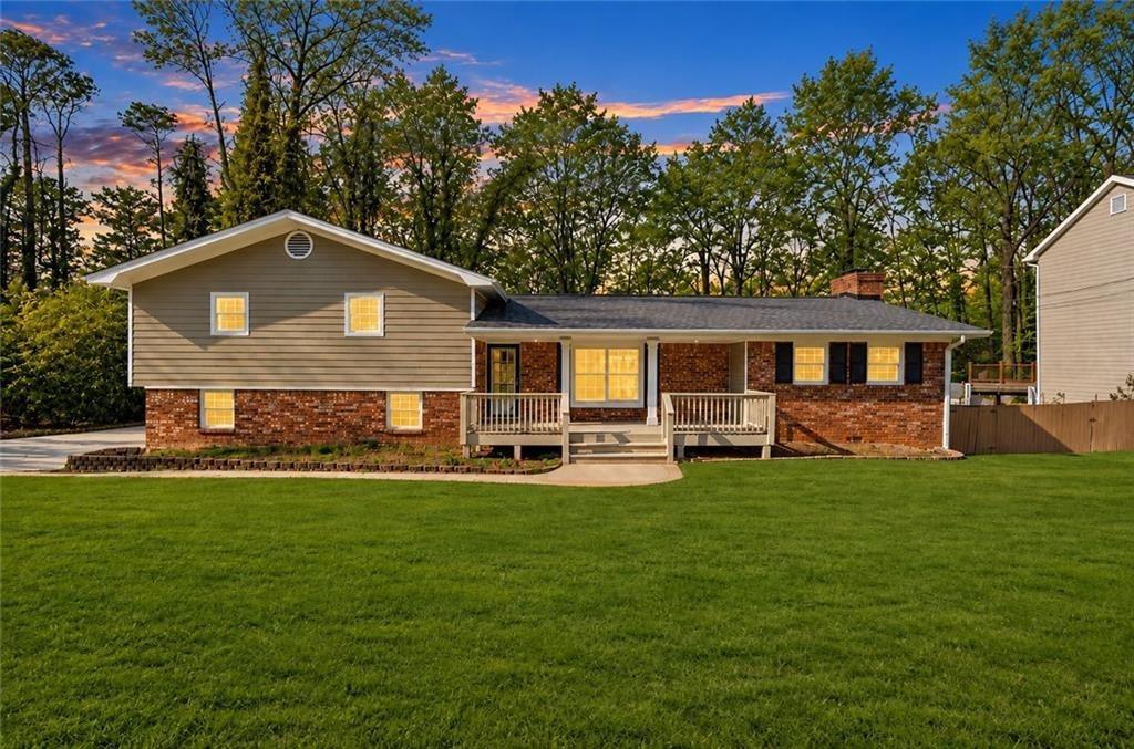 Ember St, Marietta, GA 30066