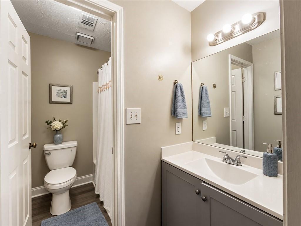 Jamestowne Trl, Alpharetta, GA 30009