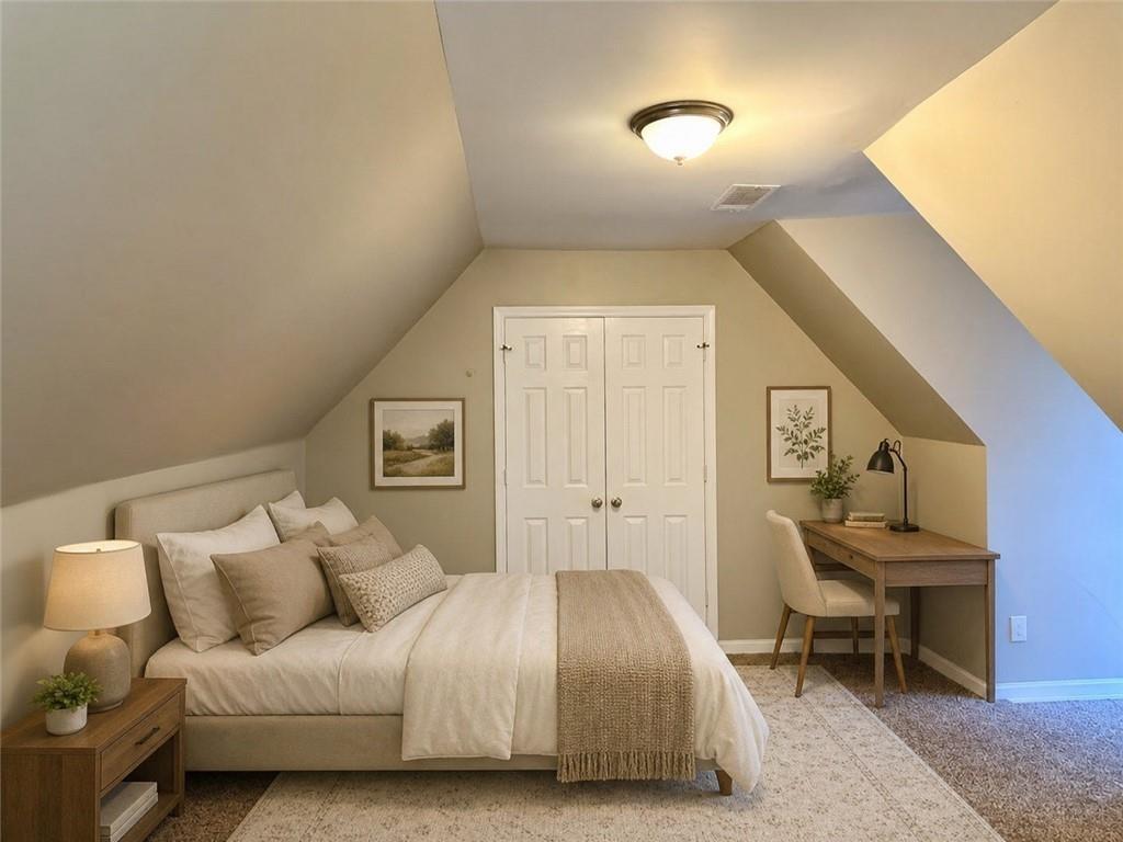 Hadaway Ct, Lawrenceville, GA 30043