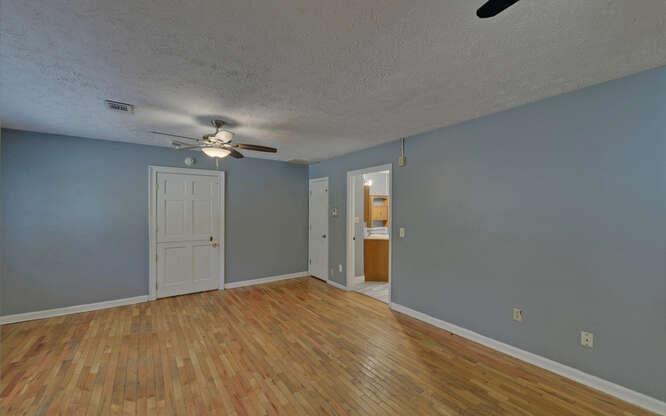 Riley Rd, Dahlonega, GA 30533