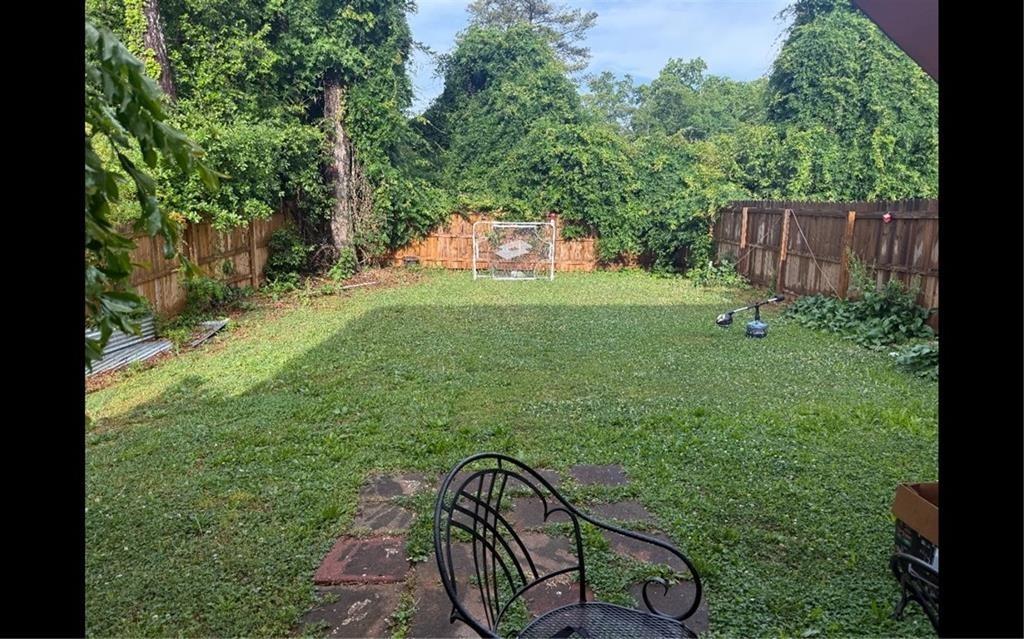 Park Gate Pl, Stone Mountain, GA 30083