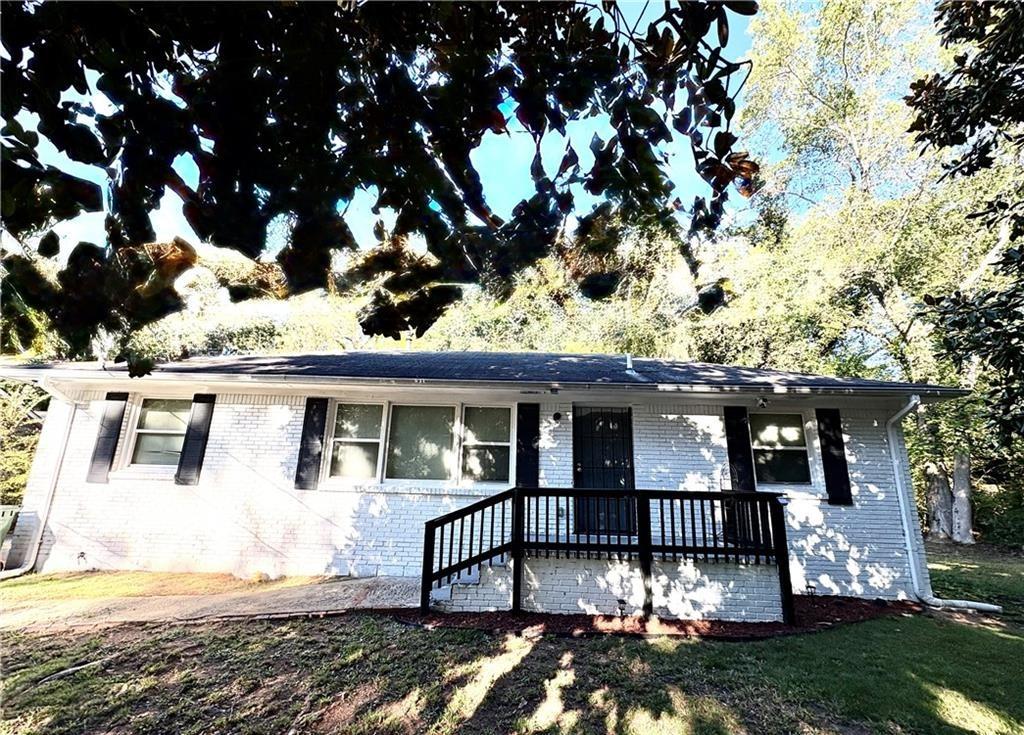 Howell Dr Sw, Atlanta, GA 30331