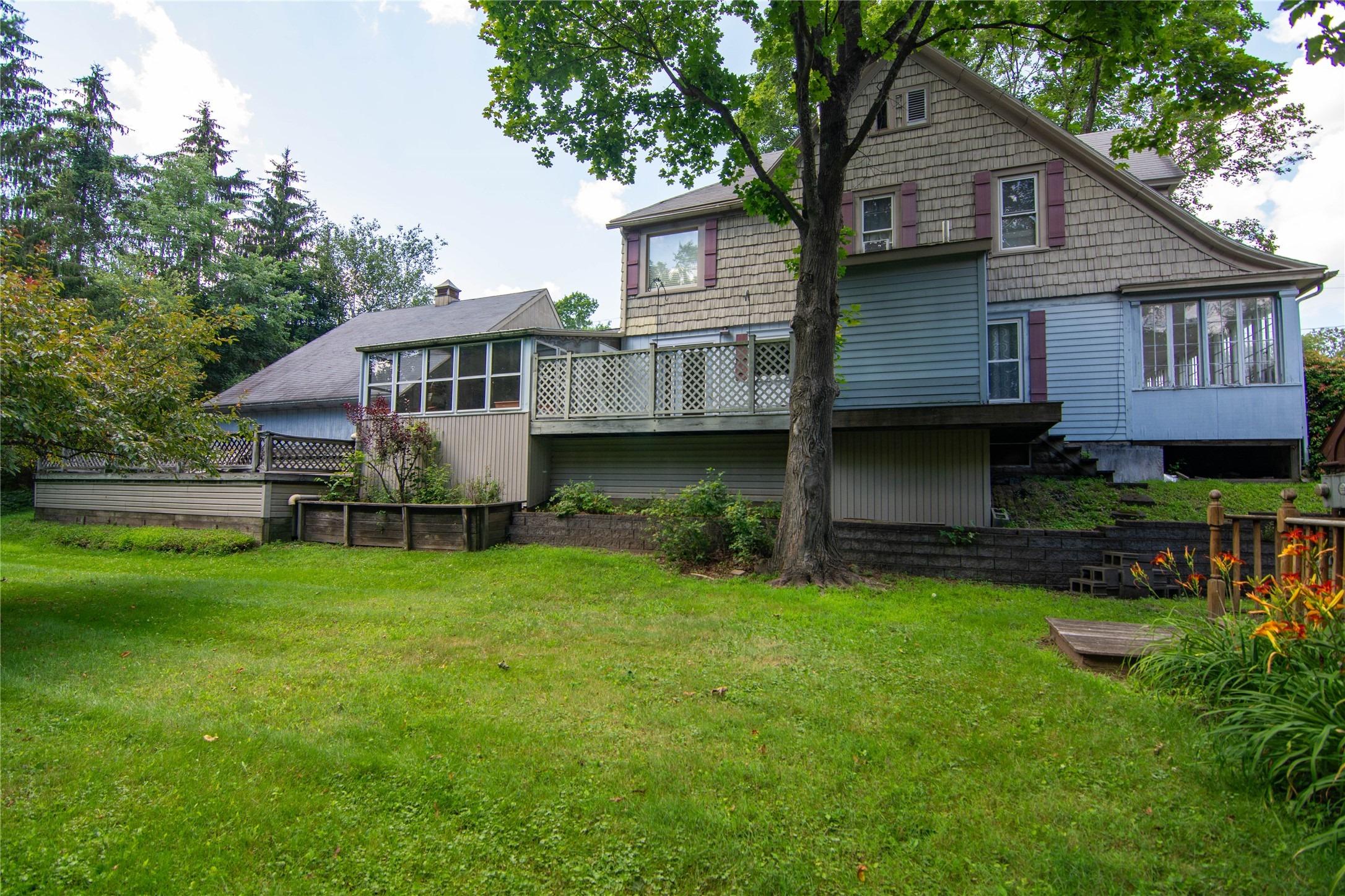 Delaware St, Walton, NY 13856